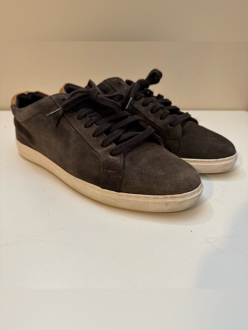 Allen Edmonds Men's Size 8E Courtside Leather Suede Sneakers Brown-Grey 3579